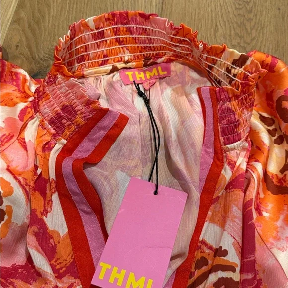 NWT - THML The Zoe Top - Small - Picture 3 of 3